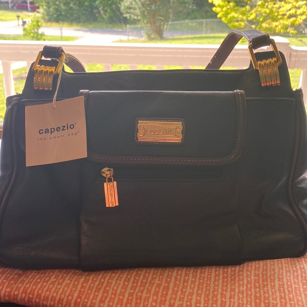 Large, new Capezio smart bag.